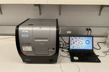 BD LSRFortesa X-20 Cell Analyzer with HTS 