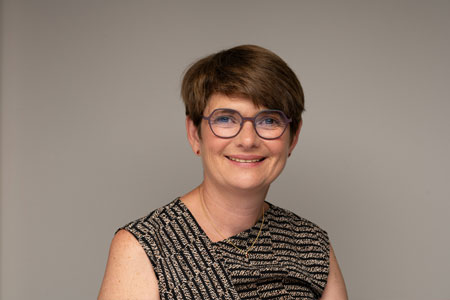 Dr. Sandrine Parkins